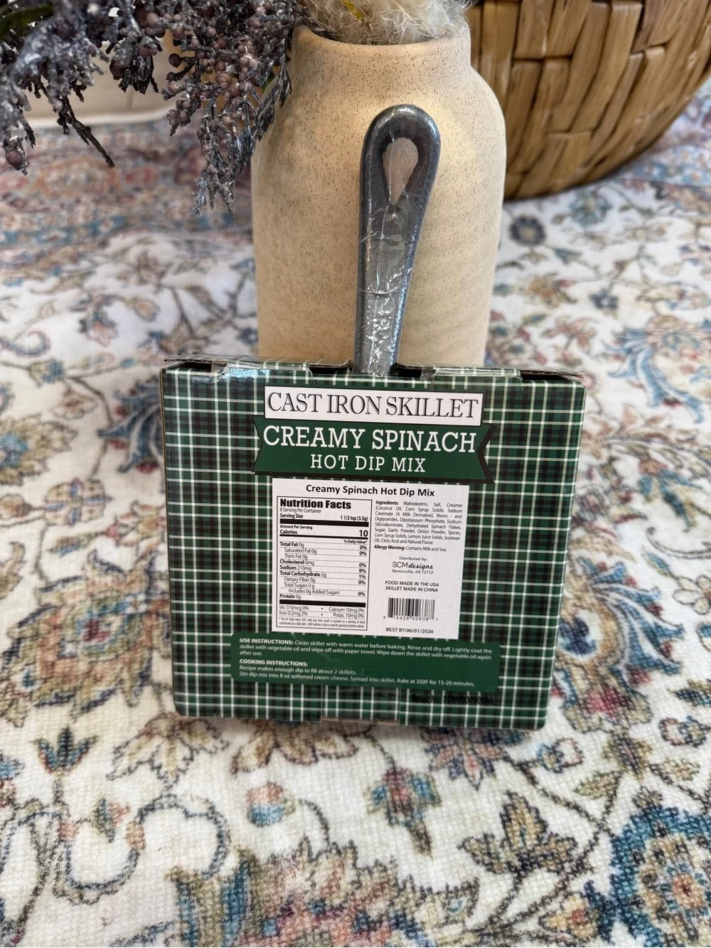 New Mini Cast Iron Skillet Gift Set with Creamy Spinach Hot Dip Mix
